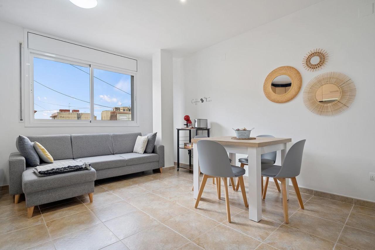 Encantador Apartamento En El Delta Del Ebro-Apartaments Iaio Kiko El Lligallo del Ganguil المظهر الخارجي الصورة